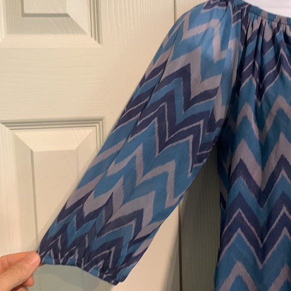 Daisy and Clover multi colored blouse - Picture 3 of 5